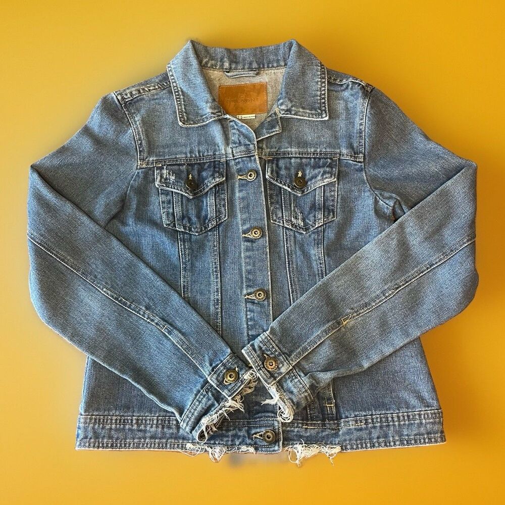 One 5 One Women's Blue Distressed Denim Jacket 100% Cotton Frayed Size Small